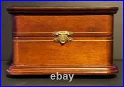 Danbury Mint Down on the Farm Music Box Oh What a Beautiful Morning Rare