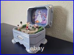 Disney Cinderella's Dance Music Box Collector Edition by Ardleigh Elliott