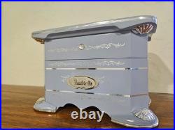 Disney Cinderella's Dance Music Box Collector Edition by Ardleigh Elliott