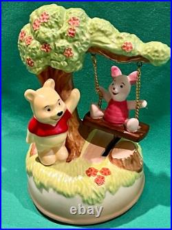 Disney Park Vintage 1990 Winnie Pooh Piglet Swinging Rotate Retire Music Box New
