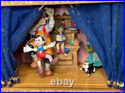ENESCO Disney Pinocchio Illuminated Deluxe Musical Theater Box AS IS, READ
