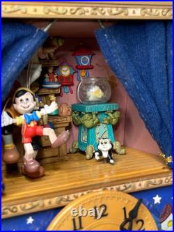 ENESCO Disney Pinocchio Illuminated Deluxe Musical Theater Box AS IS, READ