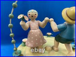 ERZGEBIRGE Wendt Kuhn THORENS Music Box Dancing Couple Carved Wood Germany vtg