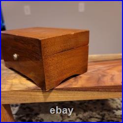 EXC Vintage Swiss Thorens Pre Reuge Music Box Merry Widow Waltz. Al 336