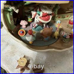 Enesco 1993 Holiday Bungalow Twas the Night Before Christmas Let It Snow Music