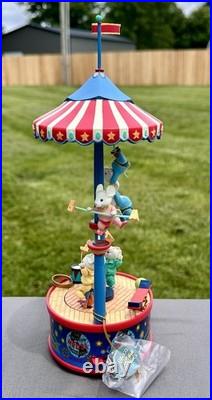 Enesco Cutest Show on Earth Multi-Action Musical Box Mint Condition Original Box