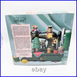 Enesco Homespun Holiday Mice Sewing Machine Music Box Plug Adapter 1993 Works