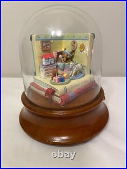Enesco Mouse House Village Nursery Musical Dome Bringing Up Baby 1993 Enesco Mouse House Village Nursery Musical Dome Bringing Up Baby 1993