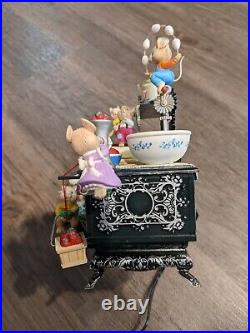 Enesco Music Box Home on the Range Deluxe Action Musical Mice Stove Baking Pies
