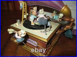 Enesco Music Box OPENING NIGHT with Box Victrola Mice Musical Action Mouse F729