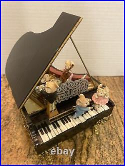 Enesco Music Mice-Tro Deluxe Action Grand Piano Music Box Plays Polonaise