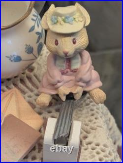 Enesco Tea For Two Musical Mouse Tea Party, Vintage& Most Desired Of Enesco Enesco Tea For Two Musical Mouse Tea Party, Vintage& Most Desired Of Enesco