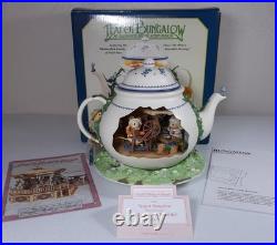Enesco Teapot Bungalow Illuminated Lighted Action Musical Animated Mice Vintage