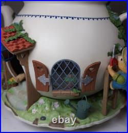 Enesco Teapot Bungalow Illuminated Lighted Action Musical Animated Mice Vintage