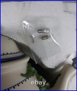 Enesco Teapot Bungalow Illuminated Lighted Action Musical Animated Mice Vintage