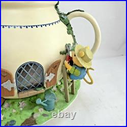 Enesco Teapot Bungalow Lighted Moving Music Box Oh What a Beautiful Morning