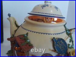 Enesco Teapot Bungalow Lighted Moving Whiskerflick Famlily Mice House Musical