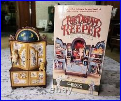 Enesco The Dream Keeper Lighted Multi-Action Music Box Memory From Cats COMPLETE