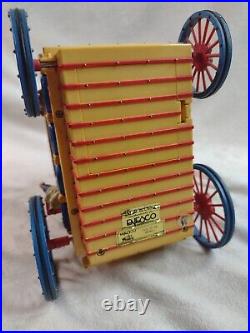 Enesco Workin' for Peanuts Lighted Action Musical Circus Wagon Talk to Animals Enesco Workin' for Peanuts Lighted Action Musical Circus Wagon Talk to Animals