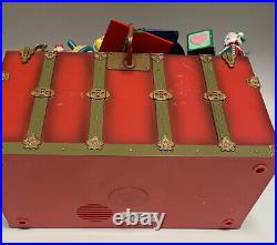 EnescoLustre Fame Animated ToyMusic BoxMoving Figurines RARE Mistletoe Magic VTG