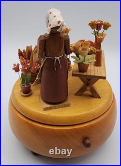 Erzgebirge Steinbach Music Box Blumenmarkt Flower Lady FLAWS READ BLUE