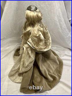 Exquisite XENIS Hand-Painted Doll withREUGE Music Box Winter Fantasy Series VID