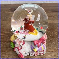 FAO Schwartz Eloise Opening Presents Snowglobe Vintage