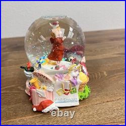 FAO Schwartz Eloise Opening Presents Snowglobe Vintage