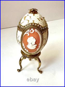 GREAT GIFT! Cameo Jeweled Real Ostrich Egg Pedestal Hinged MUSIC BOX VTG