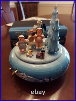 German Erzgebirge Volkskunst Christmas Carousel Angels procession music box