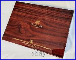 Godiva Chocoaltier Steinway & Sons 150th Anniversary Wooden Music Box VERY RARE