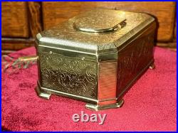 Gold Singing Bird Box Beautiful Condition By Karl Griesbaum Guaranteed Red Bird