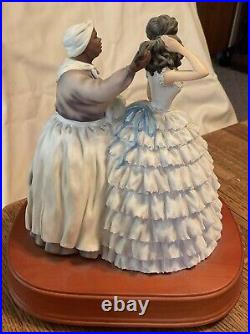 Gone With The Wind Scarlett & Handmaid Fixing Hair- San Francisco Music Box Co