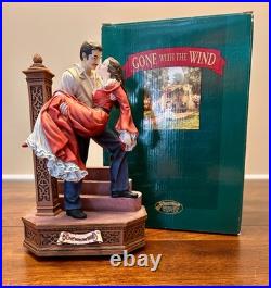 Gone With The Wind Scarlett & Rhett On Stairs Music Box SFMB 1999