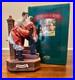 Gone-With-The-Wind-Scarlett-Rhett-On-Stairs-Music-Box-SFMB-1999-01-frat