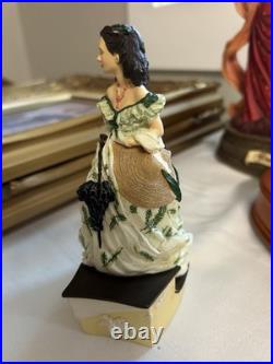 Gone with the Wind Collections. Scarlett, 2 Music Boxes, Tara That Lights Up