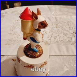 HTF Music Box 1984 Royal Doulton Bunnykins Astro Rocket Man Works