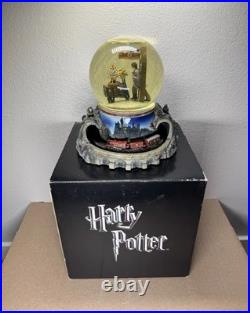 Harry Potter San Francisco Music Box Hogwarts Express Water Globe YELLOW WATER