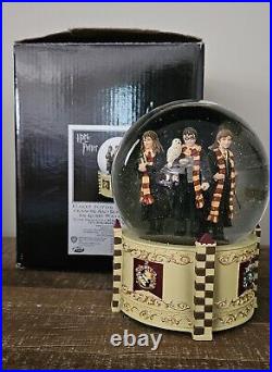 Harry Potter San Francisco music box company Trio In Robes Snowglobe