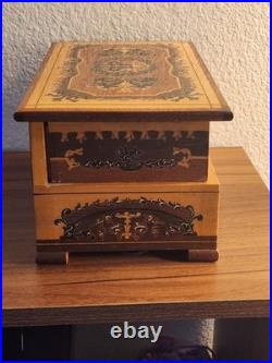 Italian Inlaid Wood Marquetry Dancer Fold Out Jewelry Box Works Vintage
