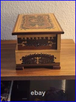 Italian Inlaid Wood Marquetry Dancer Fold Out Jewelry Box Works Vintage