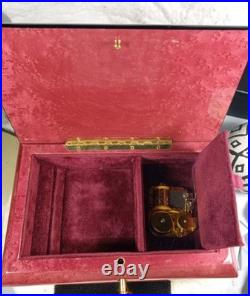 Italian Red Wine Floral Musical Box Torna A Surriento