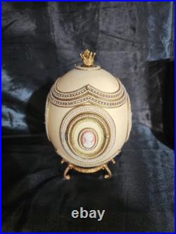 Kingspoint Designs Authentic Ostrich Egg Music Box The Princess #239/3500