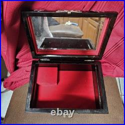 Korean Najeonchilgi (mother-of-pearl lacquerware) jewelry box Vintage