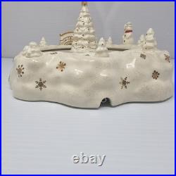 Lenox Mistletoe Park SKATING Ice POND Village Xmas Treasures 2008 FLAWS READ