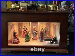 MR. CHRISTMAS GOLD LABEL ANIMATED MUSICAL BELL SYMPHONY MUSIC BOX With 10 DISCS