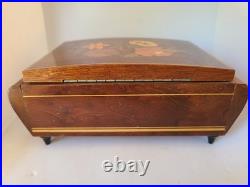 Marquetry Vintage ReugeSwiss Music Jewelry Box Plays Dr Zhivago Sorrento Italy