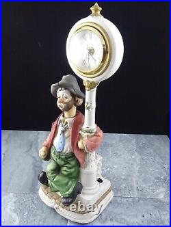 Melody in Motion Clockpost Willie Music Box Waco Works! Watch video! #07091