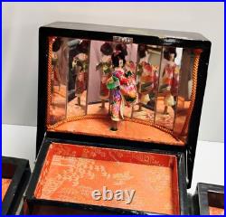 Mid Century Spinning Japanese Geisha Mirrored Tiered Lacquer Jewelry Music Box