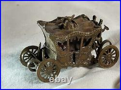 Miniature Toy Carriage Music Box